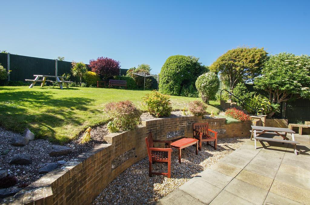 Dean Court Garden - Parking - By Brighton Holiday Lets Dış mekan fotoğraf